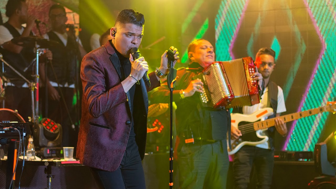 Si te vas te olvido (Live) -  Jimmy Saurith Ft Gonzalo Arturo 