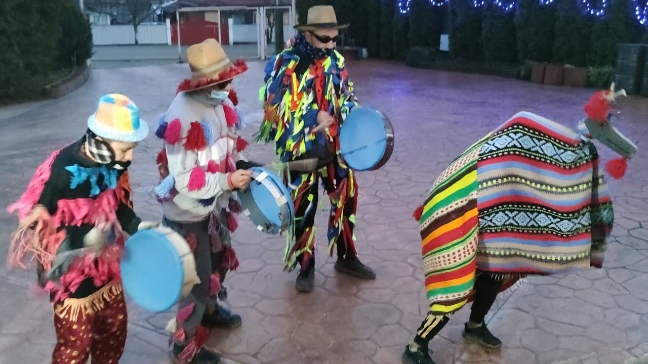 DATINI ȘI OBICEIURI IN AJUN DE AN NOU🥂 PLUGUȘORUL, URSUL ȘI CAPRA.