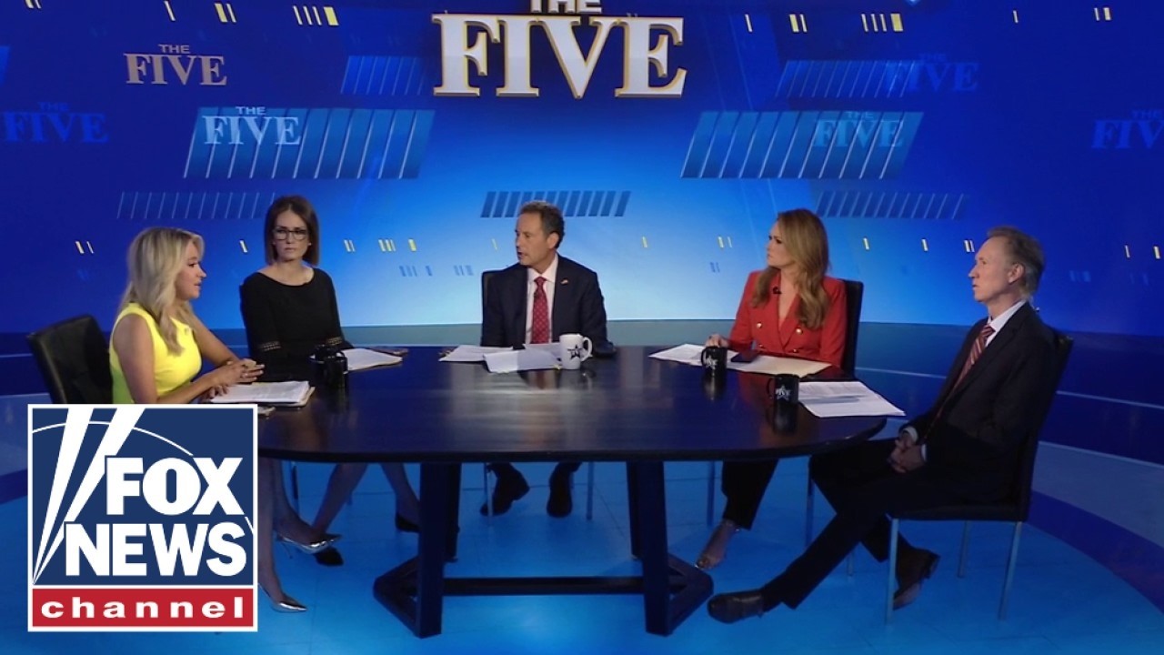 'The Five': Bernie Sanders, Zohran Mamdani flexing socialist muscles for New York comrades