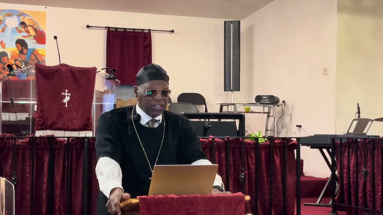 Wednesday Night BibleLesson Hebrews 13 Rev. Dr. Maurice Scott, pastor 