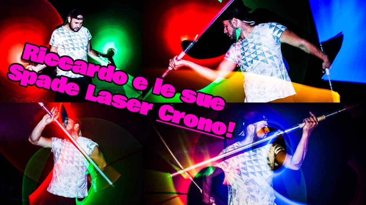 Riccardo con le sue spade laser da combattimento Crono - Spade Della Forza