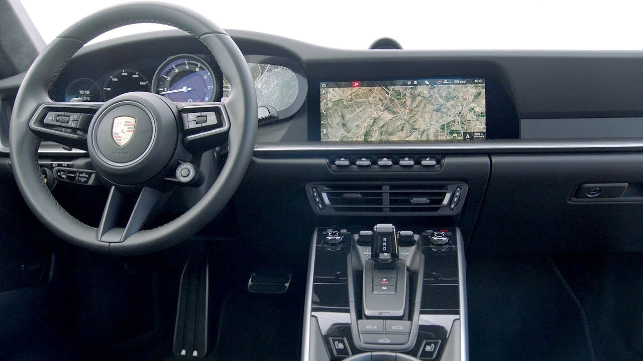 2019 Porsche 911 Carrera S Interior