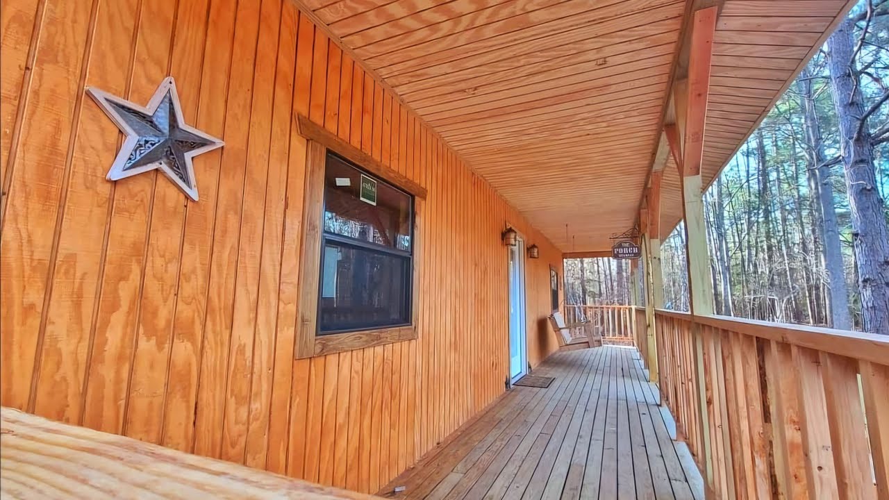 Beautiful site built cabin (limited edition)