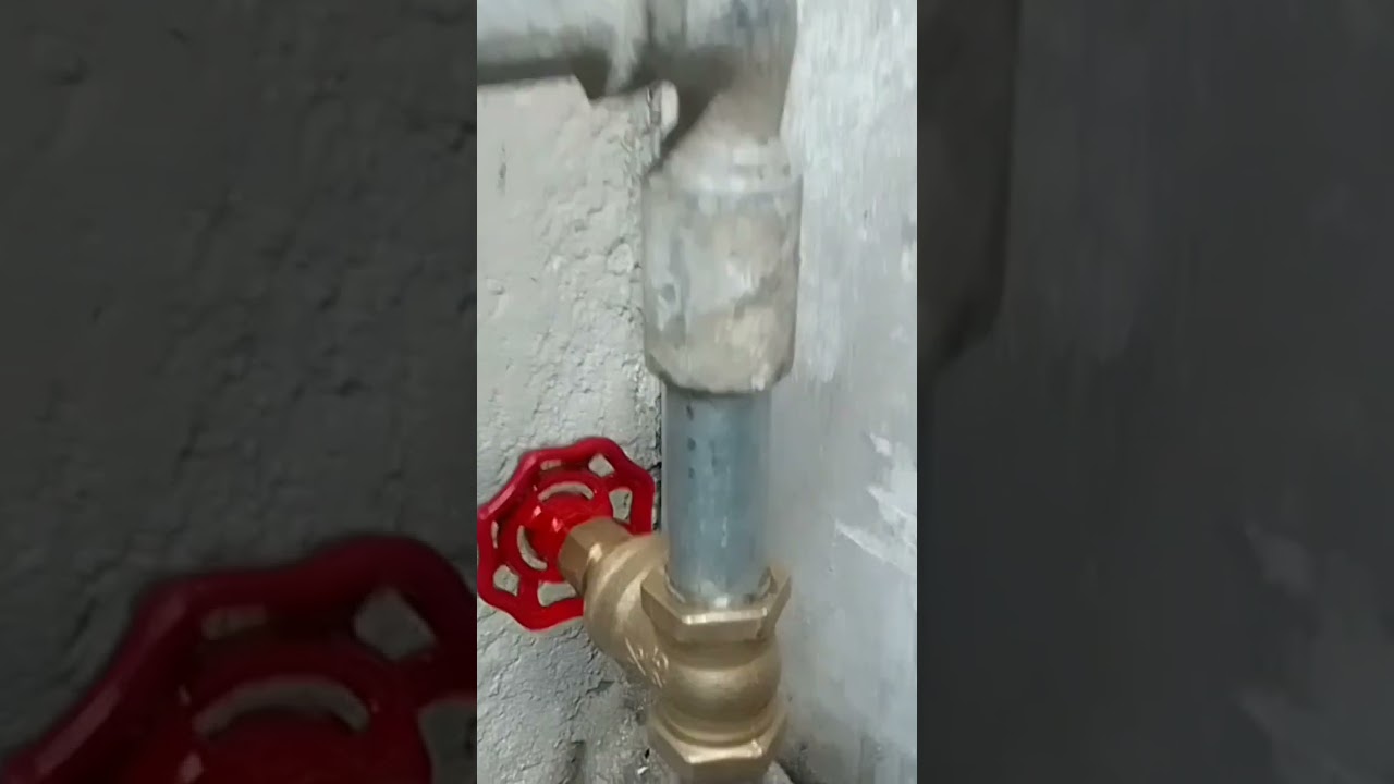 broken galvanized pipe??? easy to replace