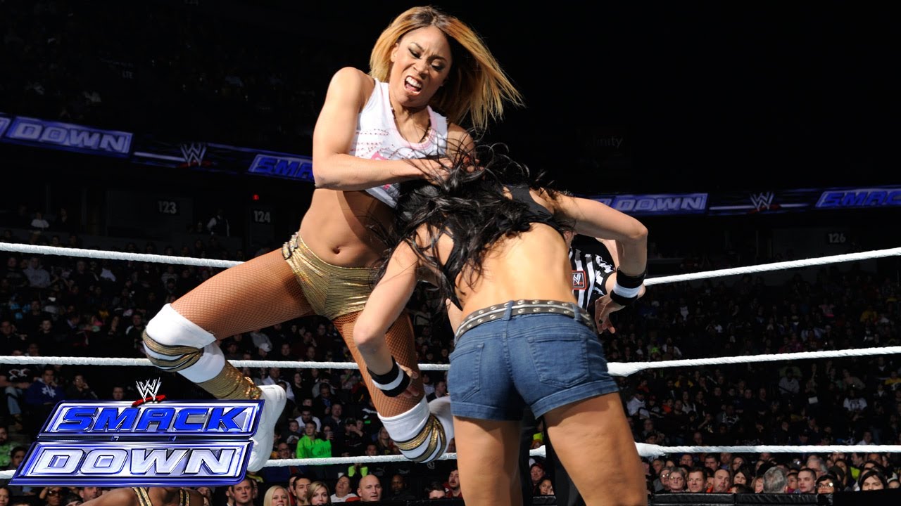 Cameron vs. AJ Lee: SmackDown, Jan. 24, 2014