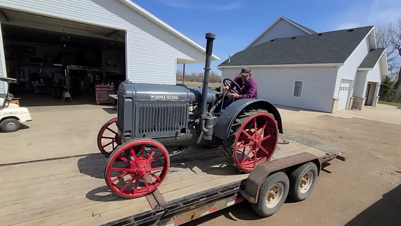 1923 McCormick-Deering 10-20 made by International Harvester Company