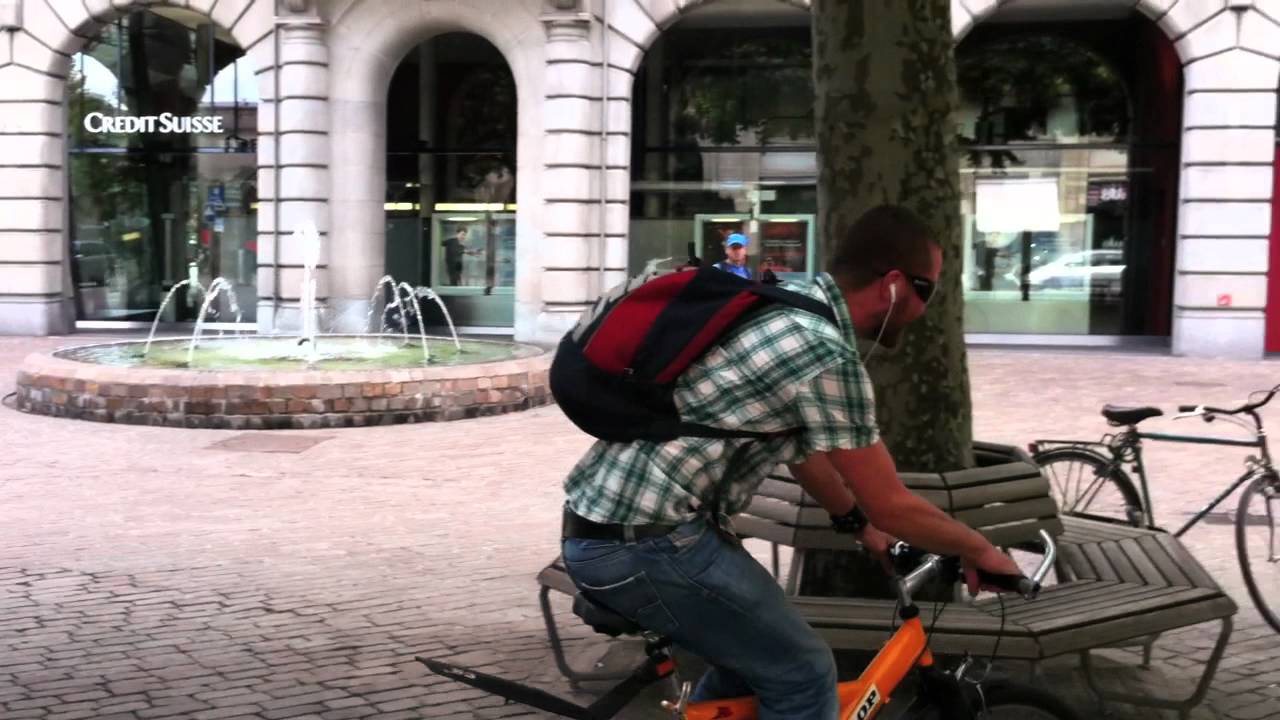 Hey you! What song are you listening to? Zurich, Switzerland