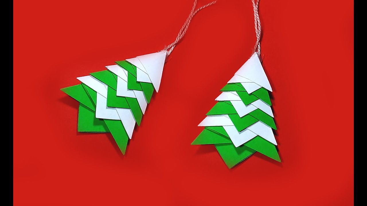Quick origami Christmas tree! Great ideas for Christmas decoration and ornaments