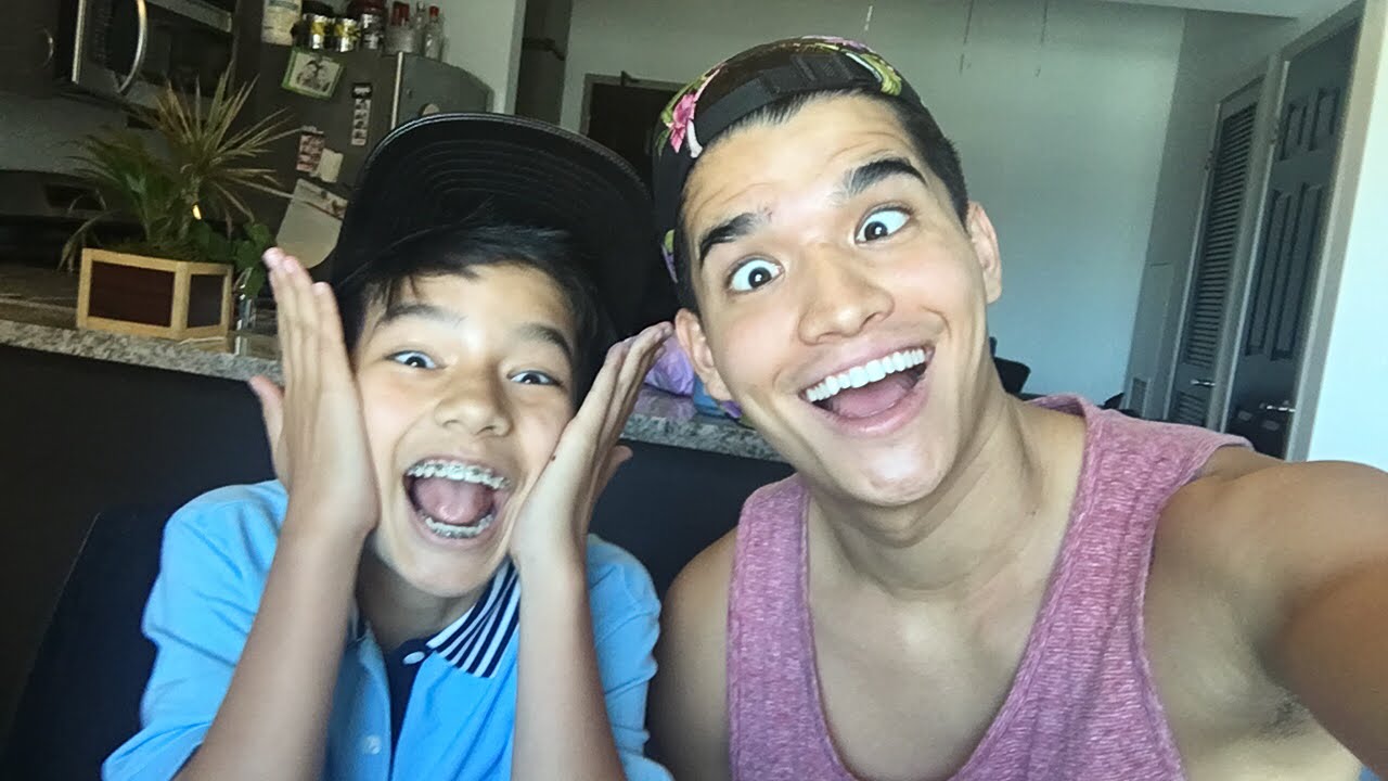 FAMiLY LiVESTREAM!!