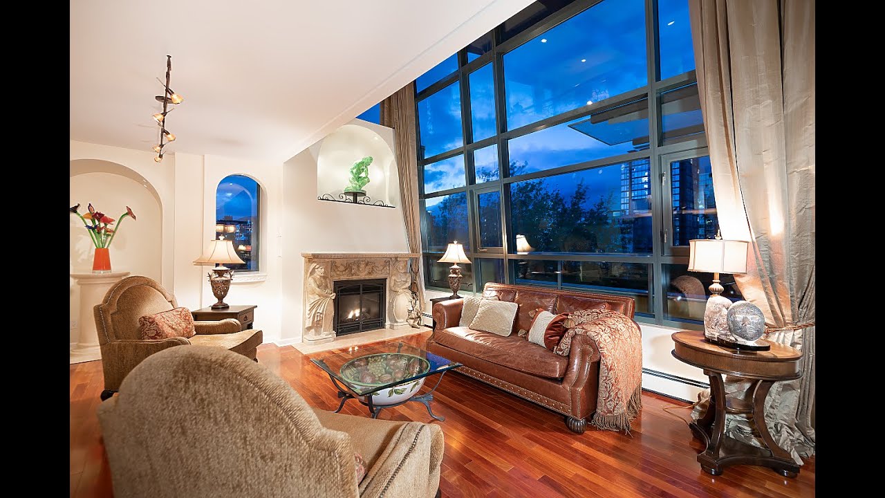 PH8 -  1688 Robson Street , Vancouver - Italian Perfection!