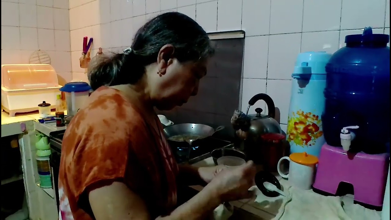 Lagi bikin spageti rumahan dan sedeharna 