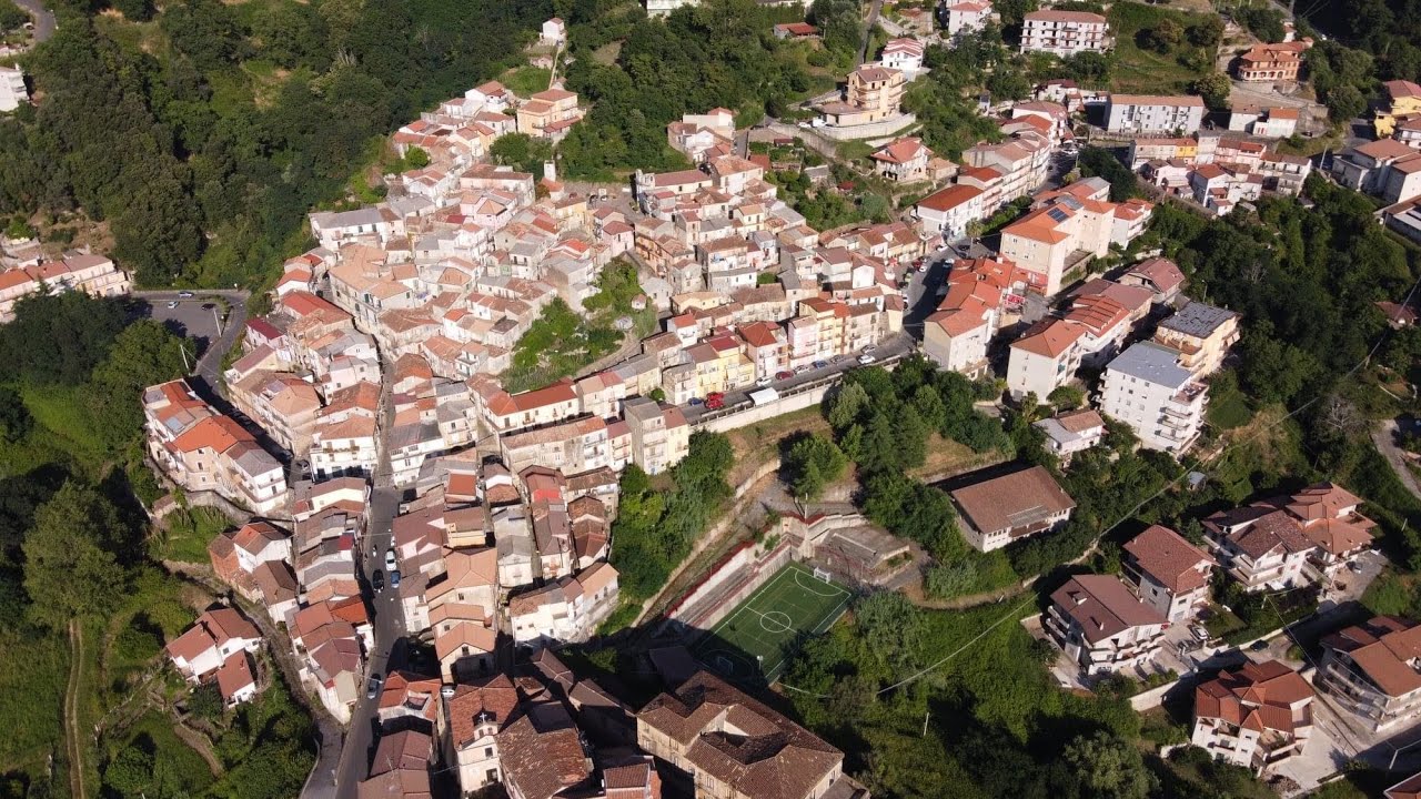 Monterosso Calabro Uno dei 20 borghi più belli d'Italia.