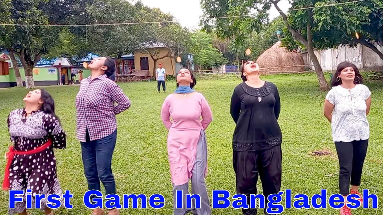 অনার্স ৩য় বর্ষের মেয়েদের বিস্কুট দৌড় প্রতিযোগিতা ২০২১ ।। পূবাইল ডিগ্রী কলেজ। @AdifaRahmanThoya