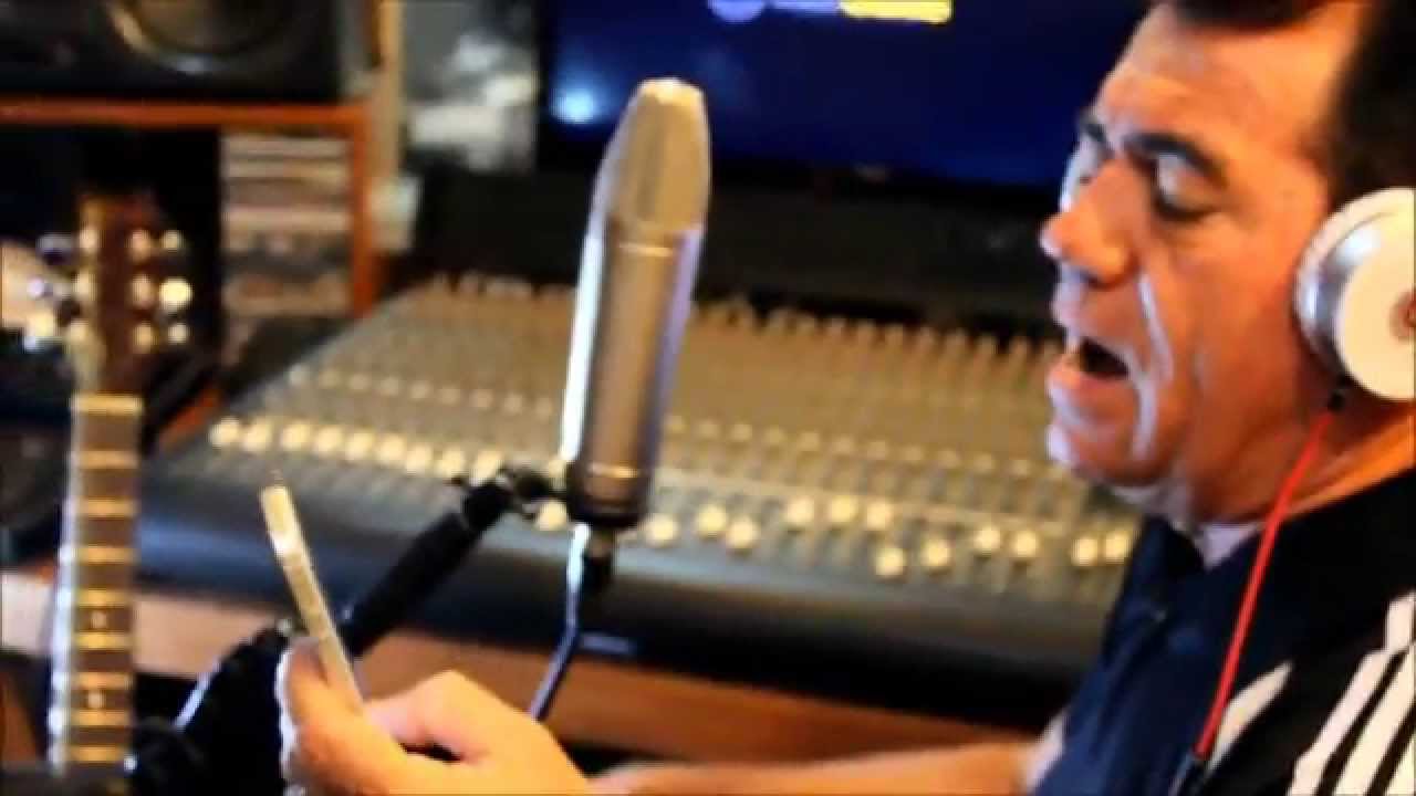 Chagas Sobrinho - Mergulhando (Webclipe Batuque Estudio)