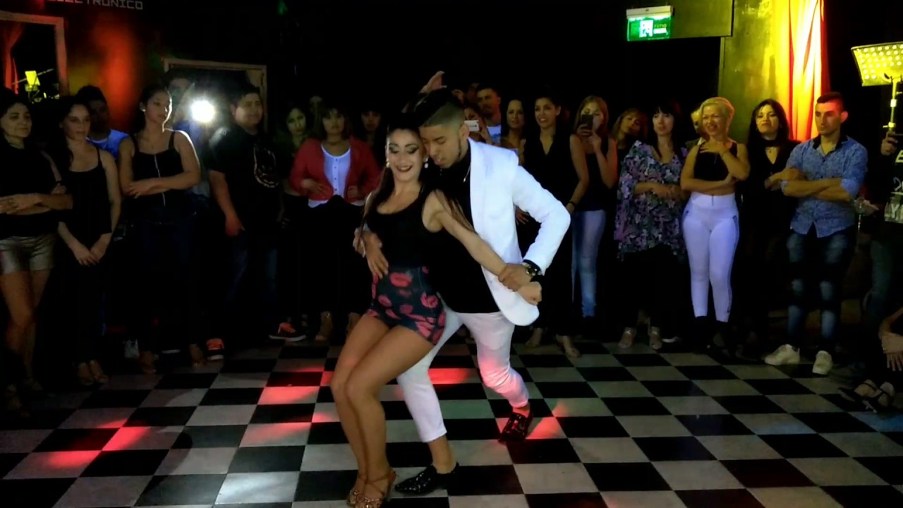 Maxi Solís y Nahir Romano en PaLaRumba ~ Viedma Río Negro