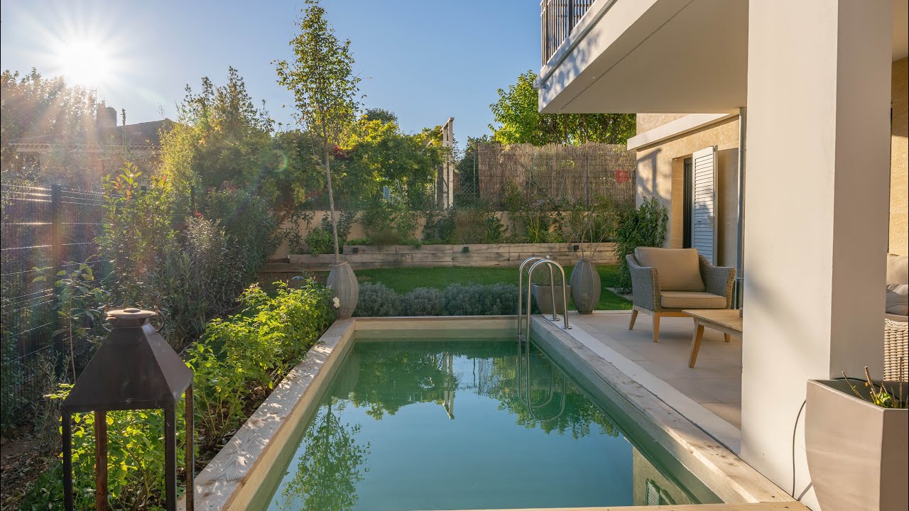 Aix en provence Appartement type 3 avec piscine privée dans son jardin à vendre