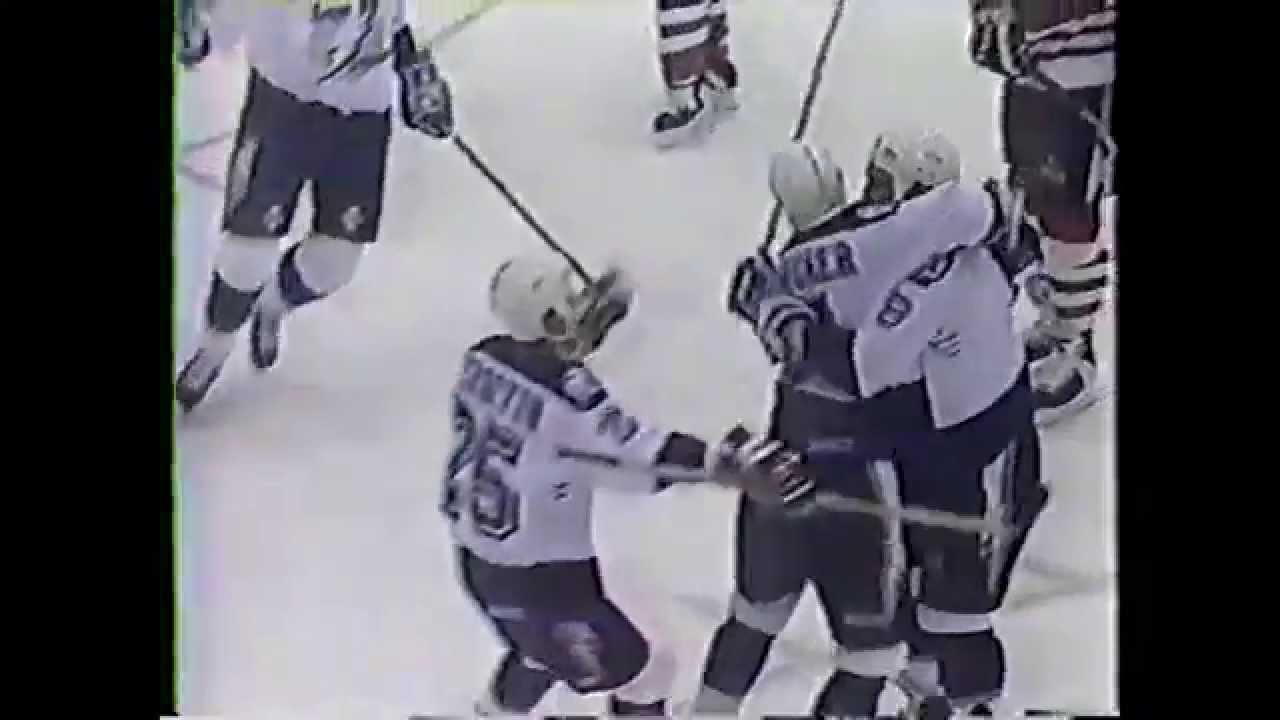 Ken Hodge Goal vs. Chicago 10/7/92