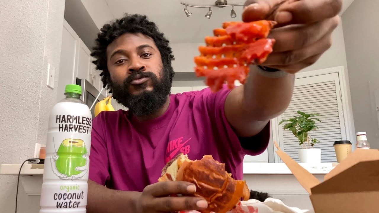 BURGER CHAN 🍔 MUKBANG + ASMR‼️ #mukbang #asmr #burger