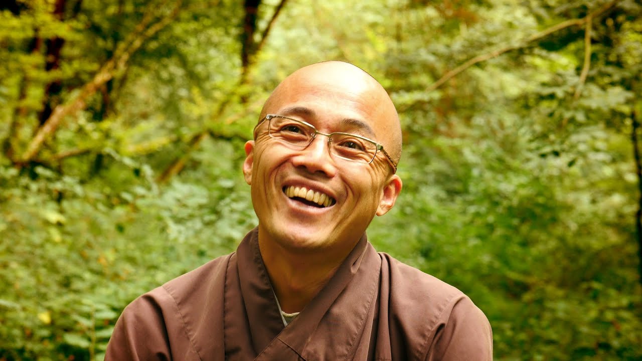 Silence: Brother Phap Dung about Mother Earth