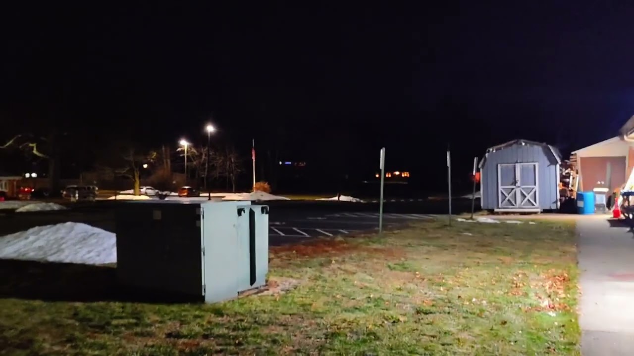 Live Storm Chasing Coverage of The Intense Snow Squall Effecting Bristol CT On 1/11/2026 