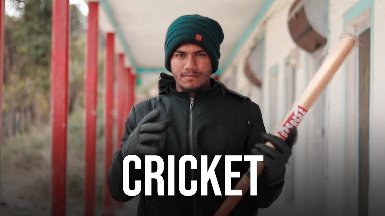 Playing Cricket Like Never Before ( Funny Video )