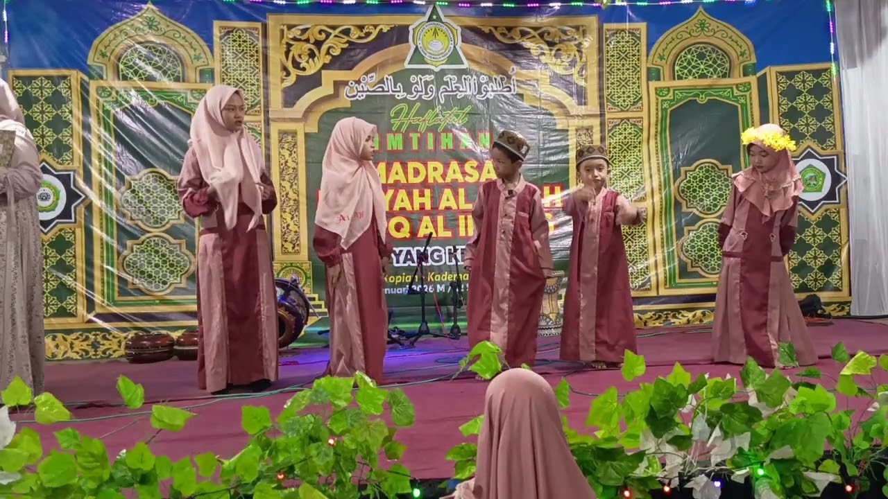 Penobatan Bintang Kelas Bintang Tauladan Bintang Pelajar || Haflah imtihan ke 34 Madin Alfatah 