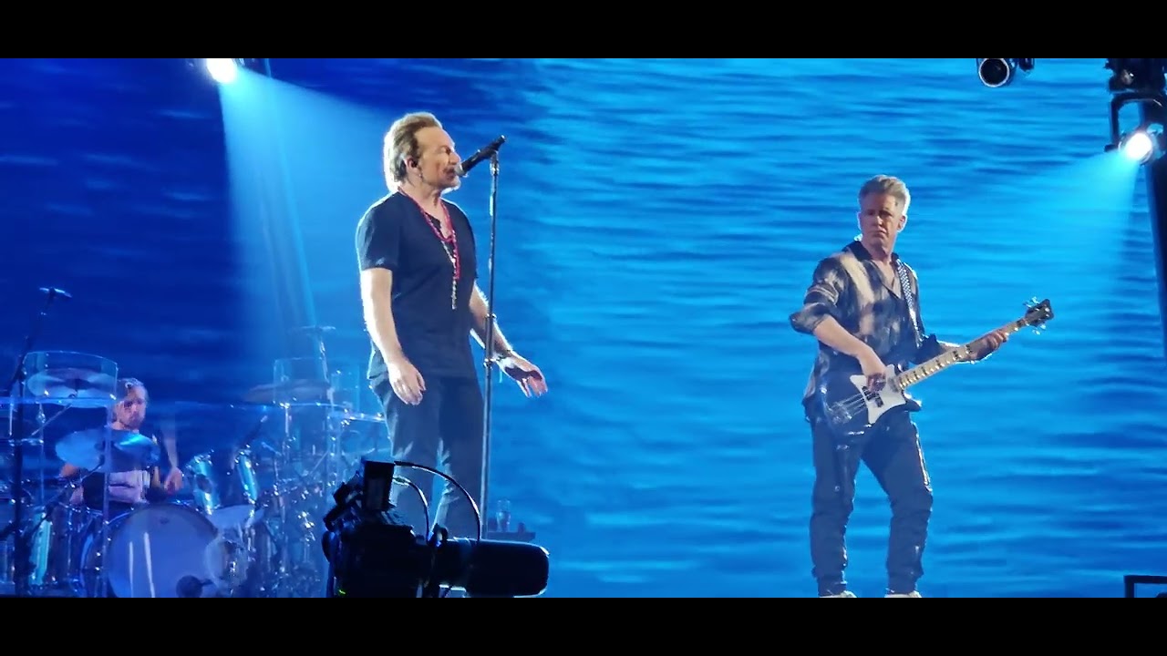 U2 - With or Without You - LIVE AT THE SPHERE LAS VEGAS #achtungbaby #u2 #spherelasvegas #lasvegas