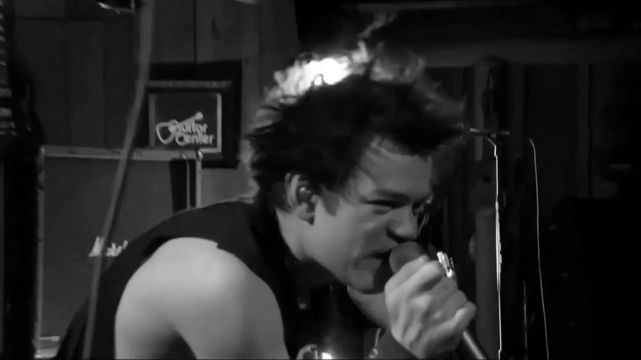 Sum 41 - Screaming bloody murder - UNOFFICIAL Video