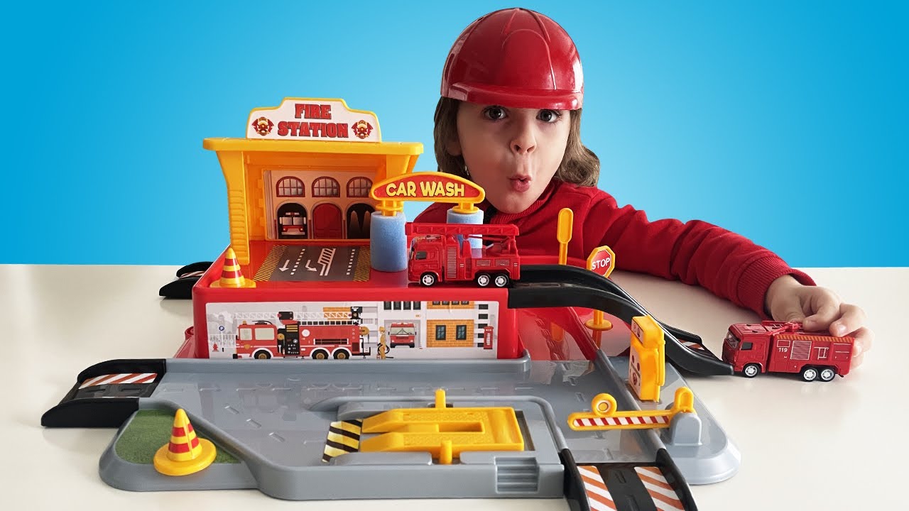 İtfaiye İstasyonu Seti Oyuncağını A&ccedil;tık Oynadık - Sarp Toys