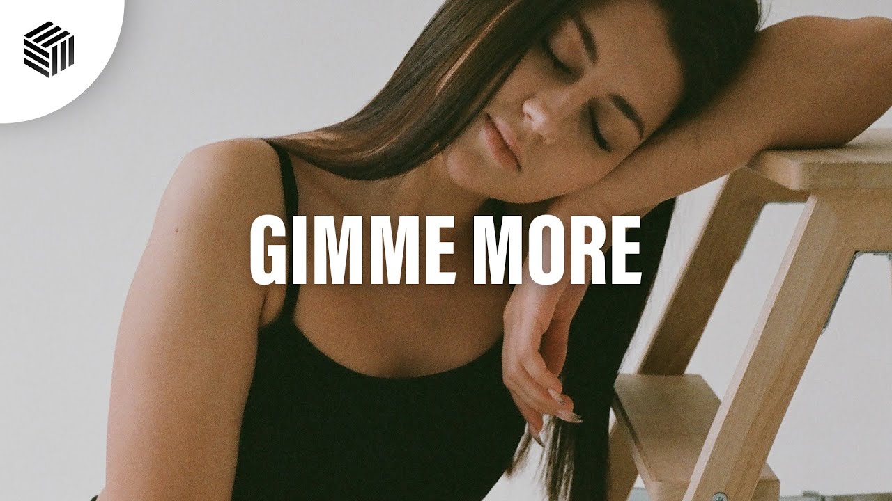 Fyex & MOHA - Gimme More (ft. Milan Gavris)