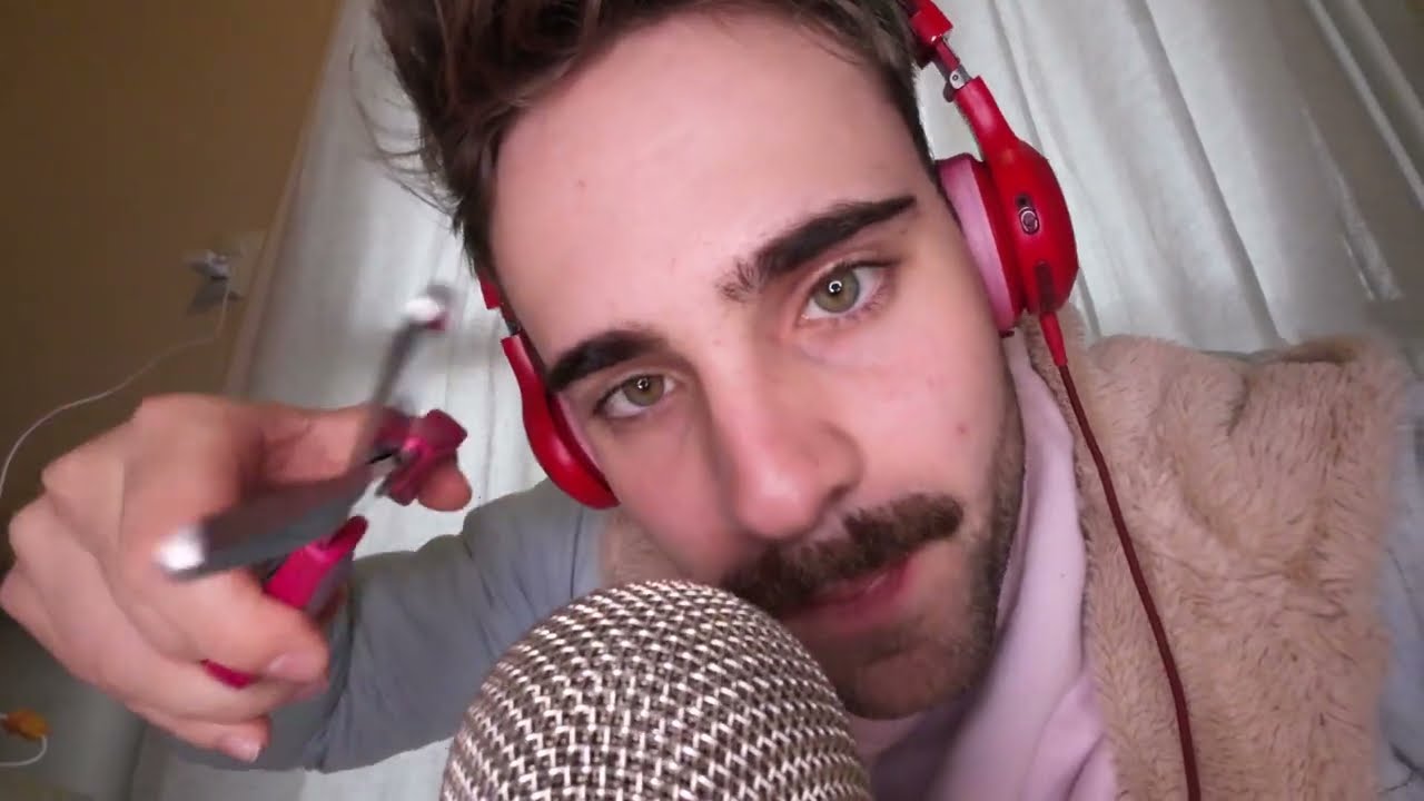 ASMR for overstimulated people - visual triggers, mouth sounds, hand movements