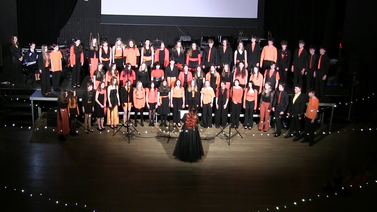 Iuventus, gaude! - Can't Help Falling in Love (G. Weiss, H. Peretti, L. Creatore, arr. Ejvind Denso)