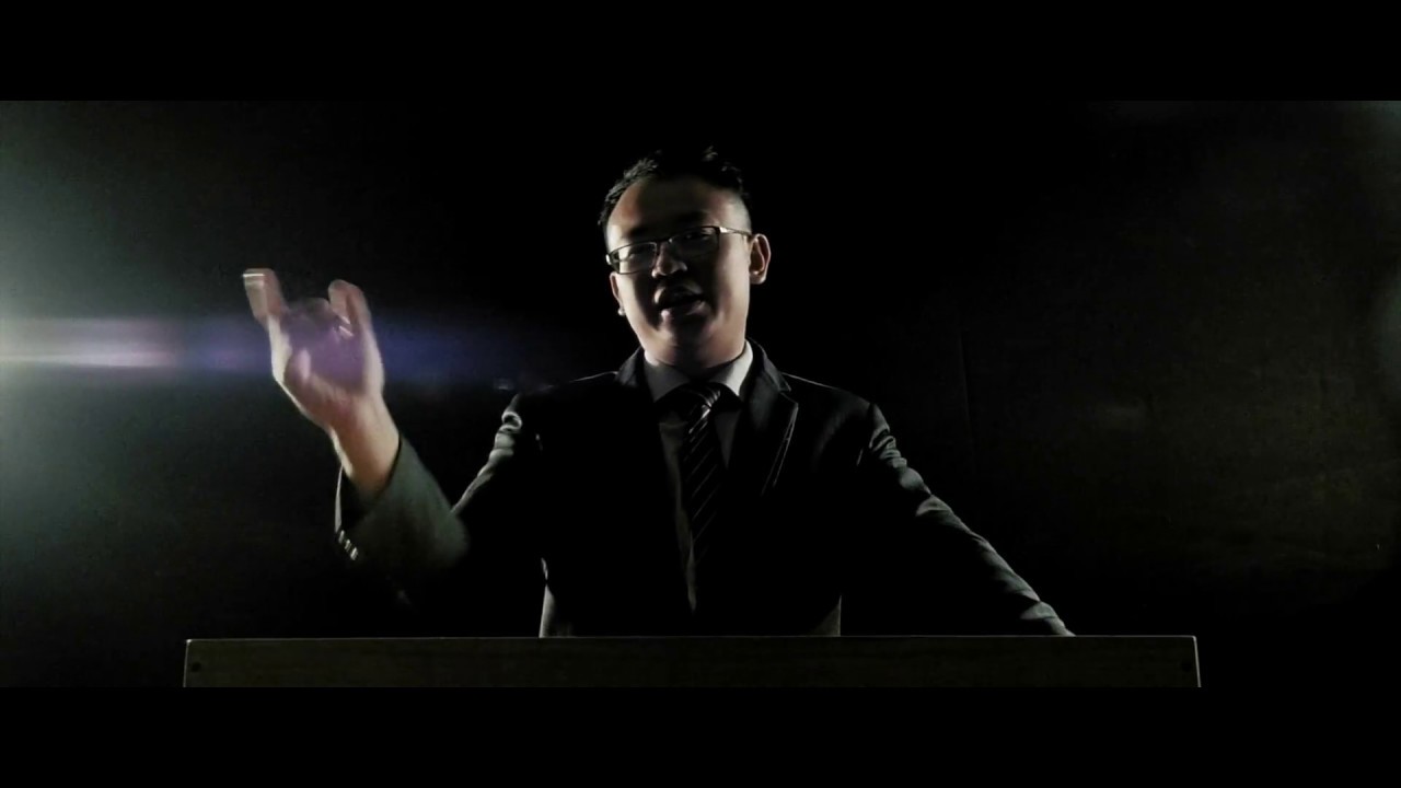 老王樂隊｜補習班的門口高掛我的黑白照片Cram Schools Killed the Children (Official Music Video)