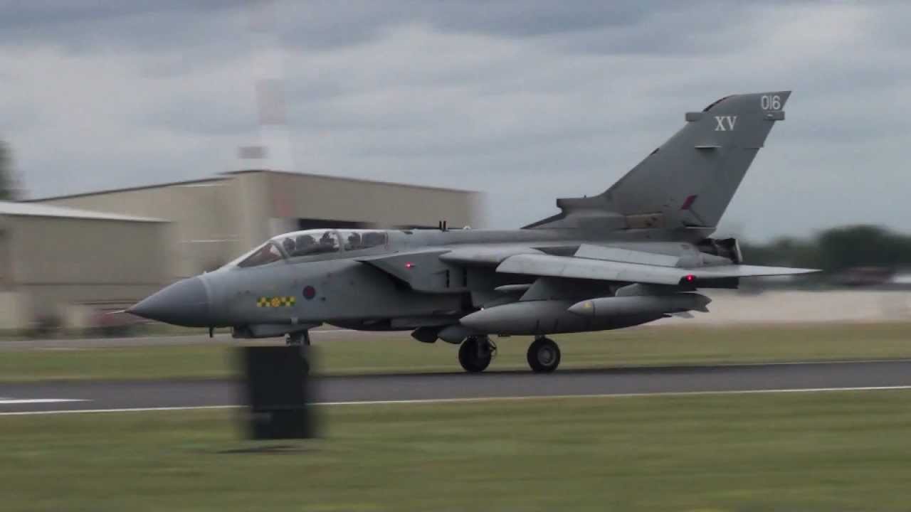 Royal Air Force Tornado GR4 role demo @ RIAT 17-7-2011
