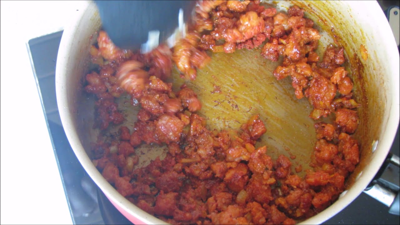 [PASSO A PASSO] Macarrão com linguiça fácil