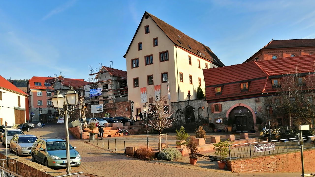 Weinort Dorf Homburg am Main