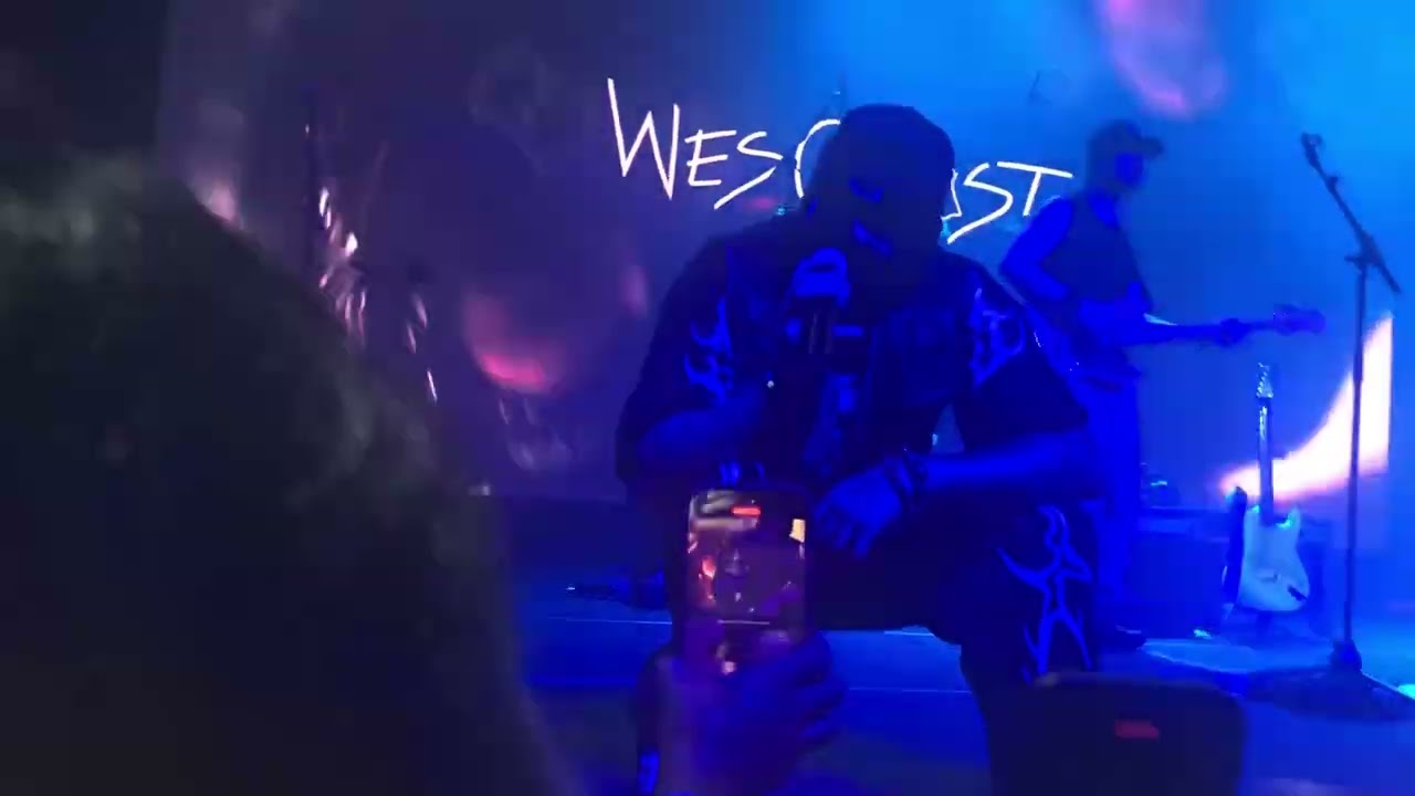 undress-wesghost live