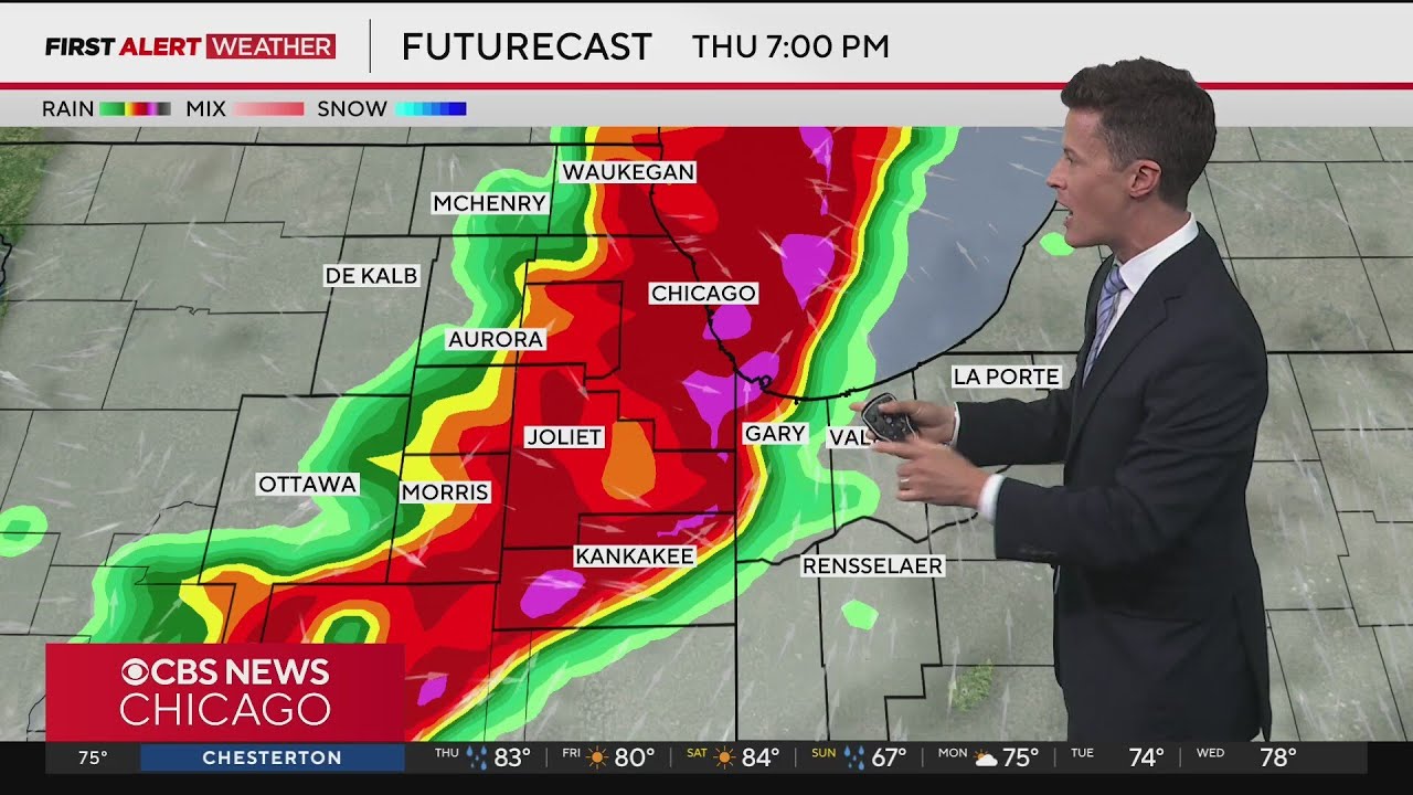 Severe storms that could produce tornado outbreak barrel toward Chicago area