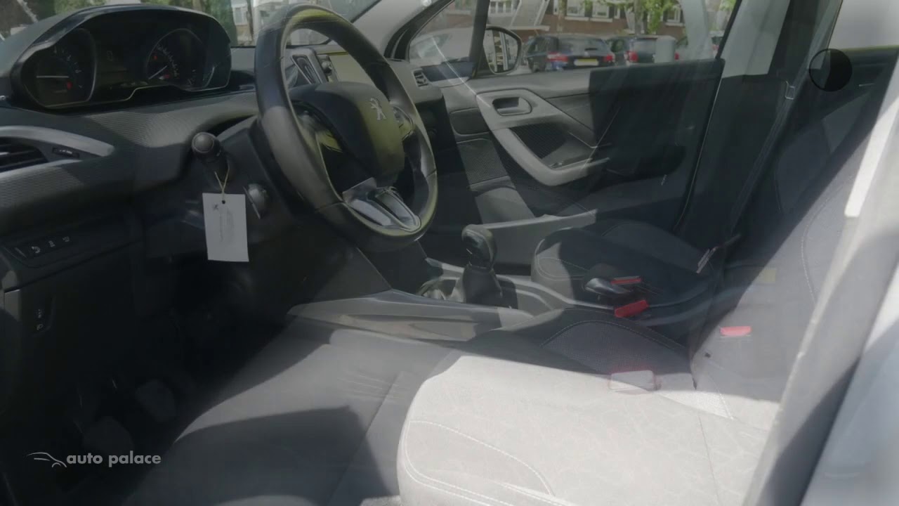 Peugeot 2008 1.2 110pk Blue Lion HOGE INSTAP NAVIGATIE AIRCO PARKEERSENSOREN