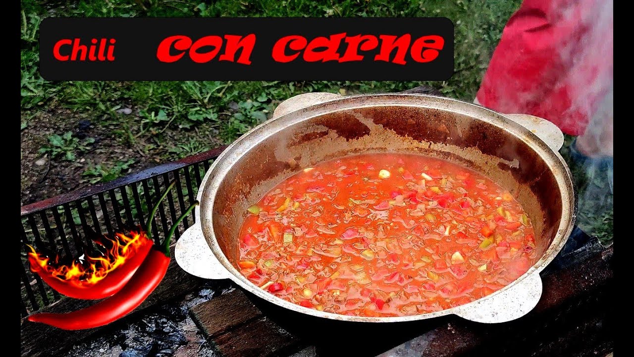 Суп chili con carne в казане