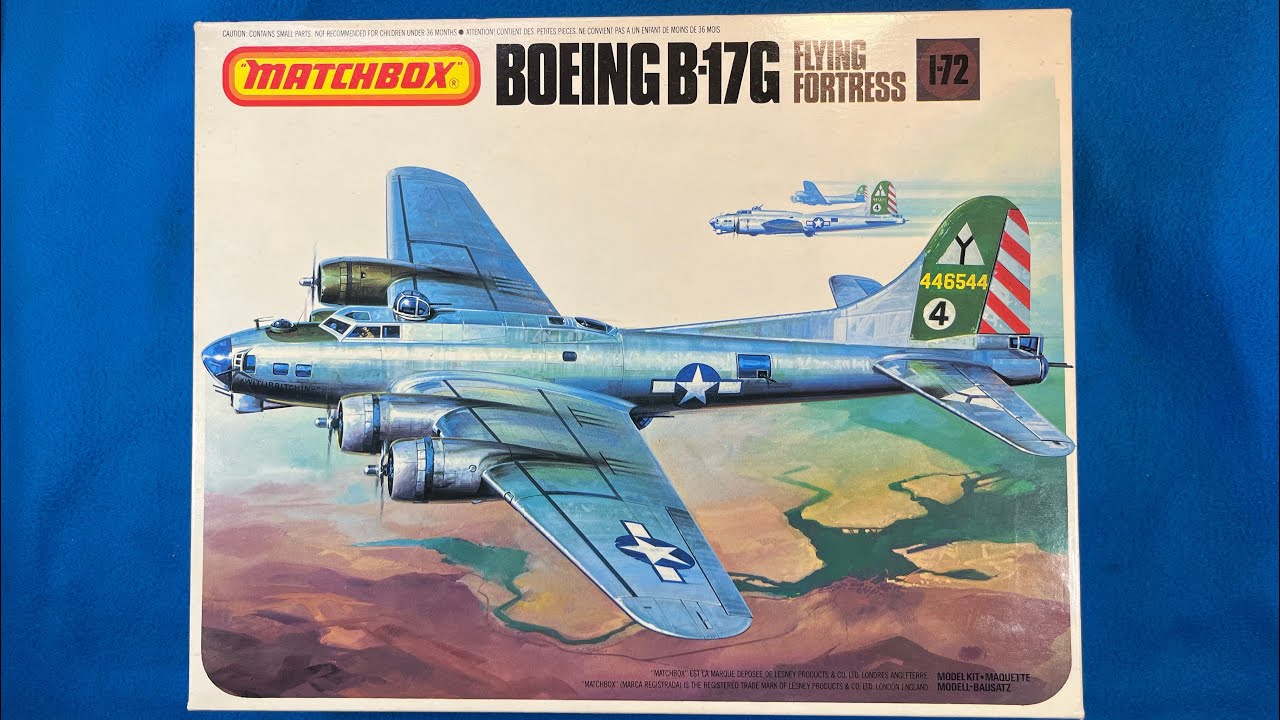 Обзор и распаковка коллекционной модели самолёта Boeing B-17G Flying Fortress 1979 года от Matchbox