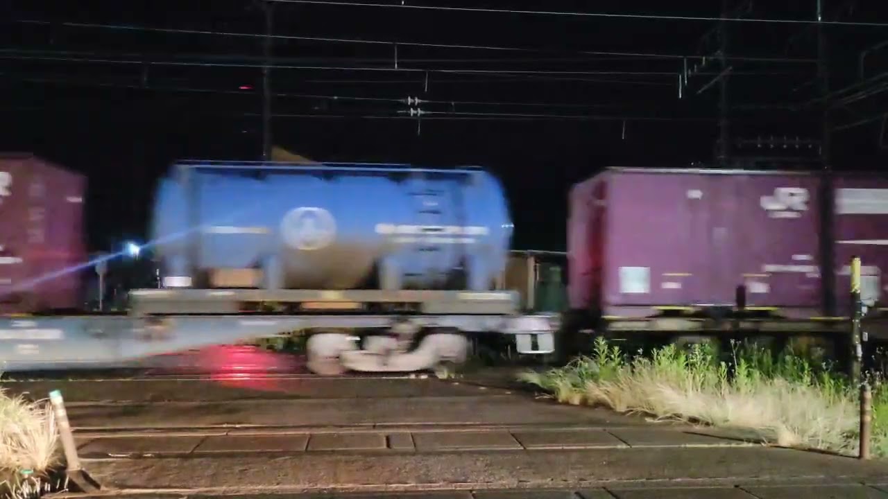 新潟近郊の貨物列車 4071レ                          高速貨物B 百済ター新潟タ