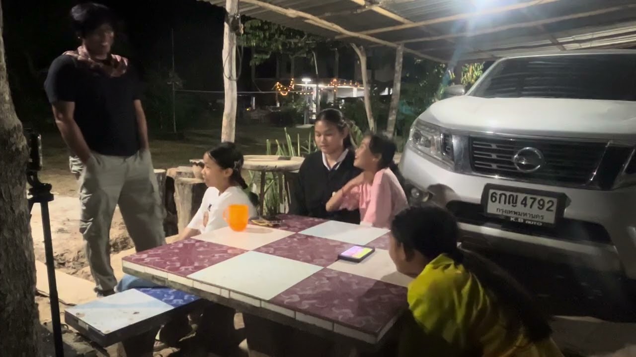 EP.3/3 น้องมีธิดาลาวเป็นไอดอล‼️อยากร้องเพลงพ่อภูเลยสอนเบื้องต้นไห้เด็กๆไปฝึกร้องเพลง