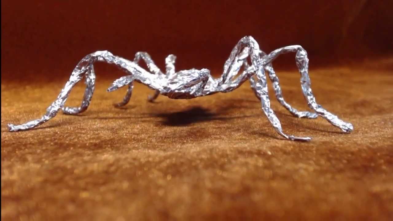 How to make spider from foil