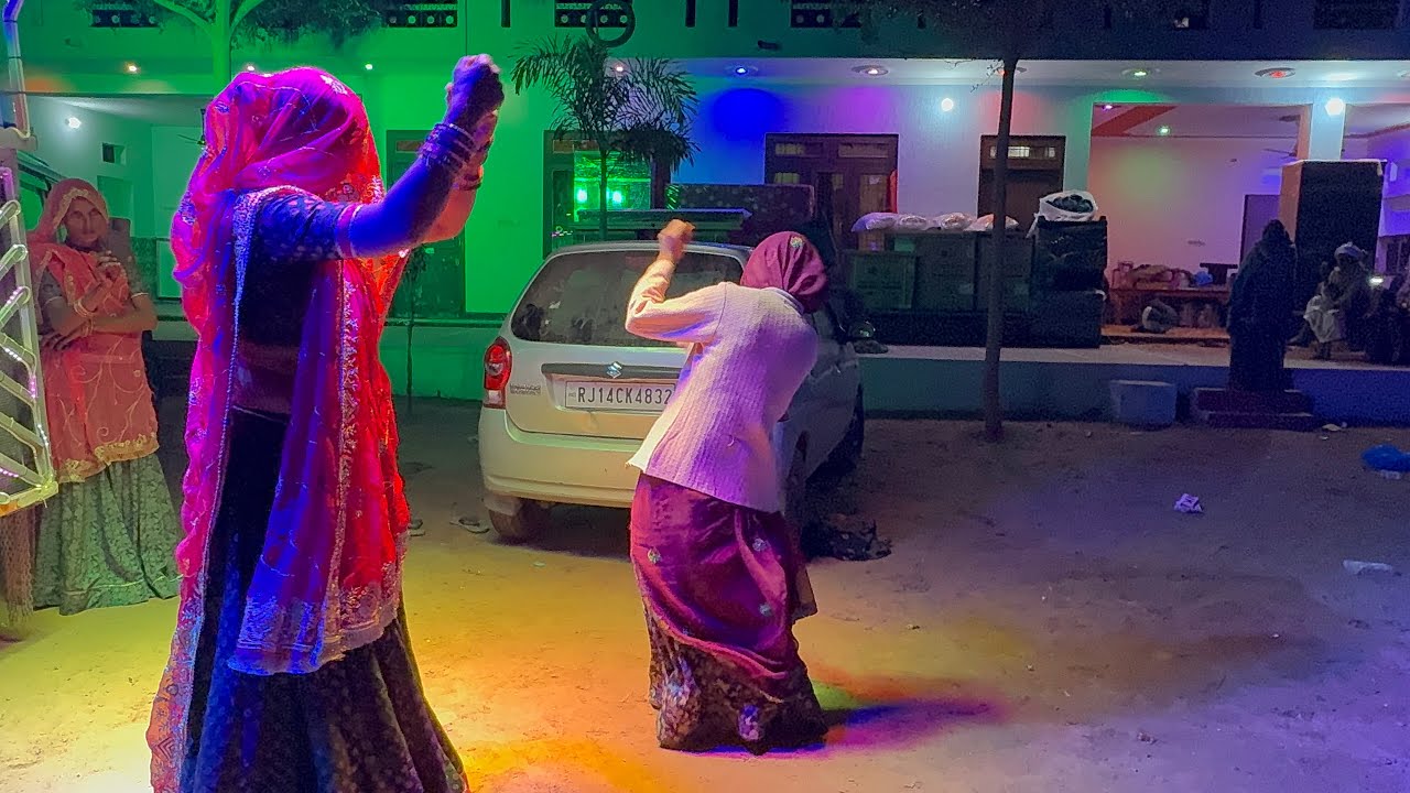 नंदी के किनारे खेजड़ों बंजारो डेरा डाल्यों र || राजस्थानी डांस             #dance #weddingceremony 