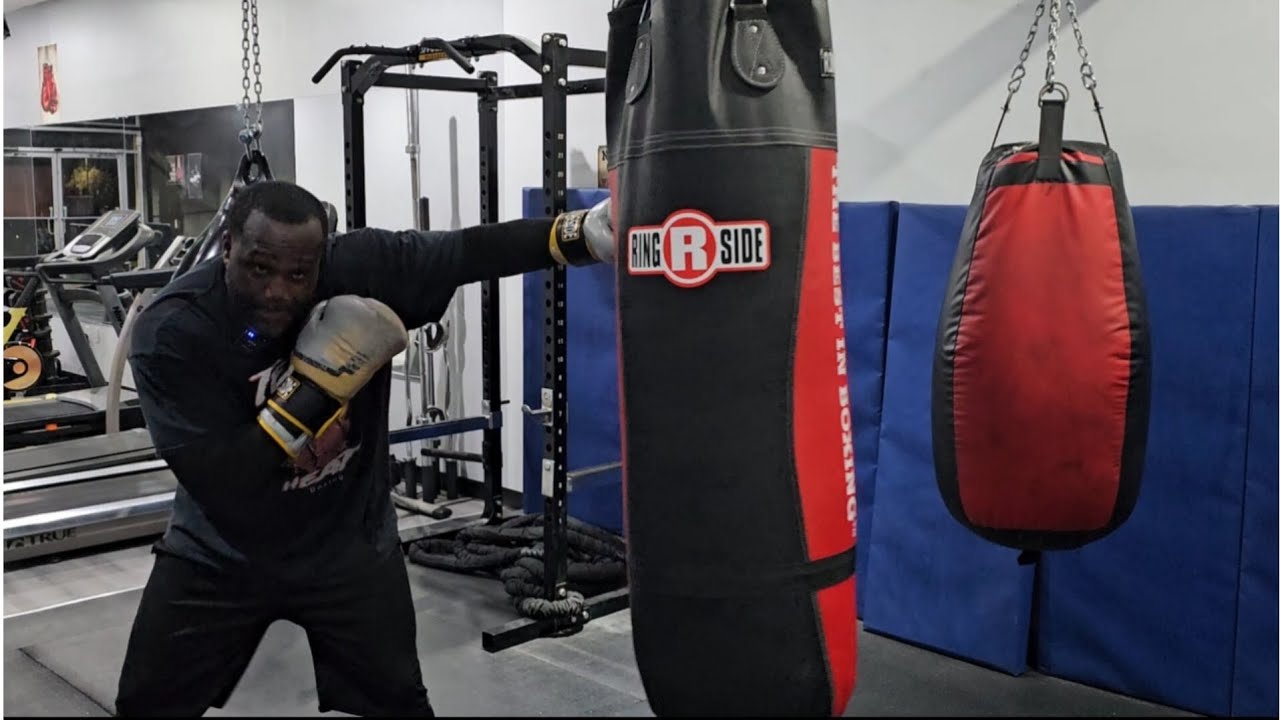 Boxing: How to use the shoulder bump. #boxing #boxingtraining