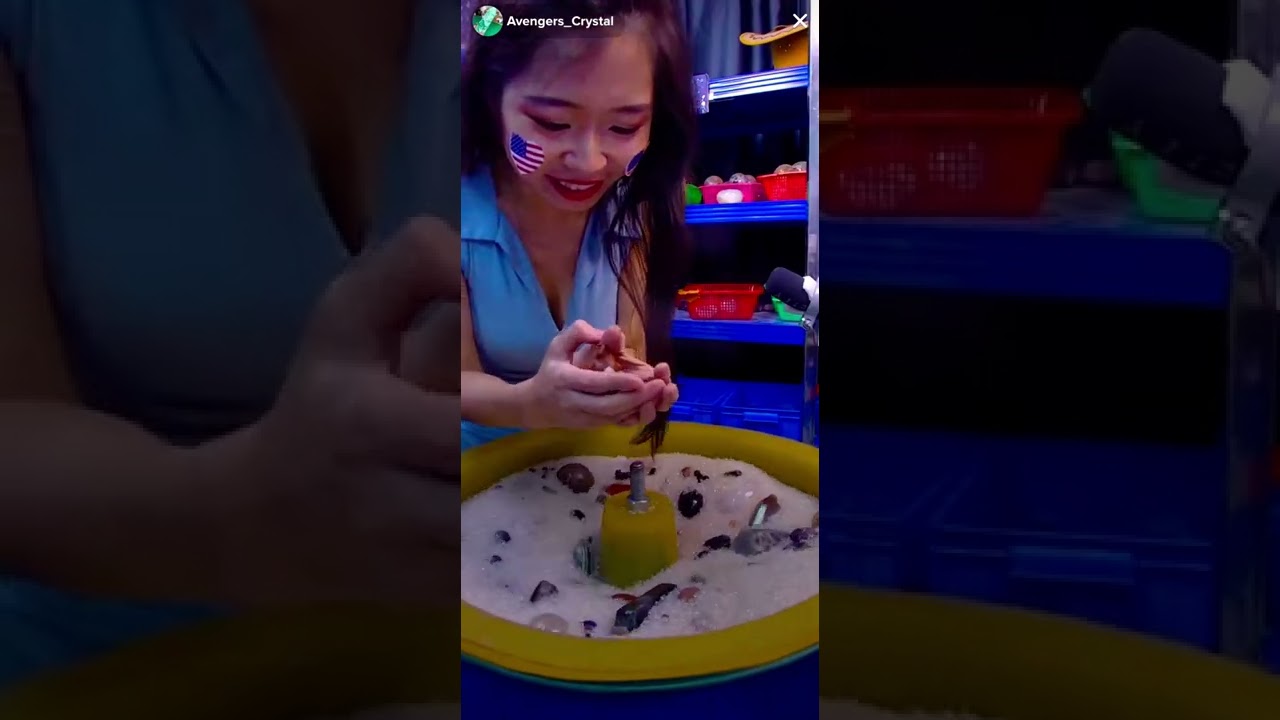 Live Crystal Show by Lia the Generous - Avengers Crystal