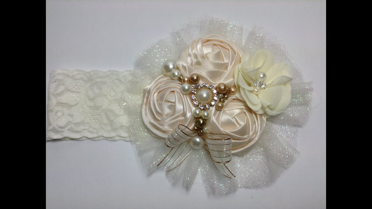 Tiara  de bautizo color perla  VIDEO No. 283