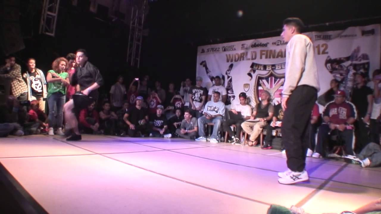 UK B-Boy Championships 2012 &mdash; MOY против SPIN (четвертьфинал соло-брейкинга)