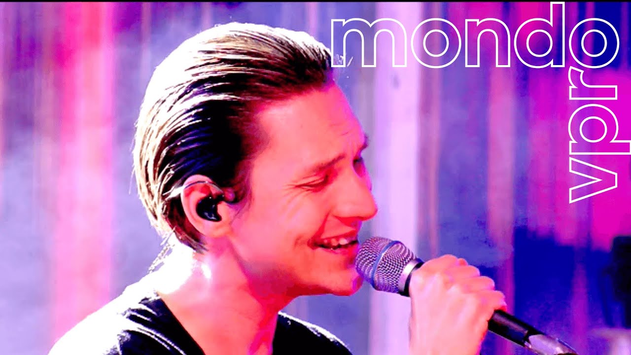Thomas Azier - Slow Revolution | Live @ VPRO Mondo